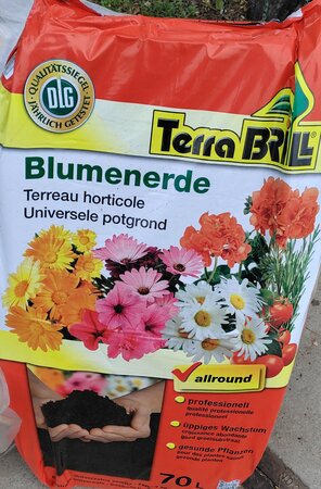 Potgrond 70L